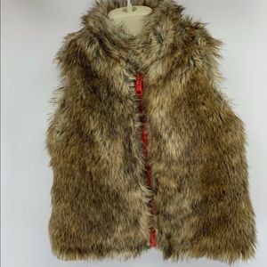 Baby Gap girls' reversible faux fur zippered vest
